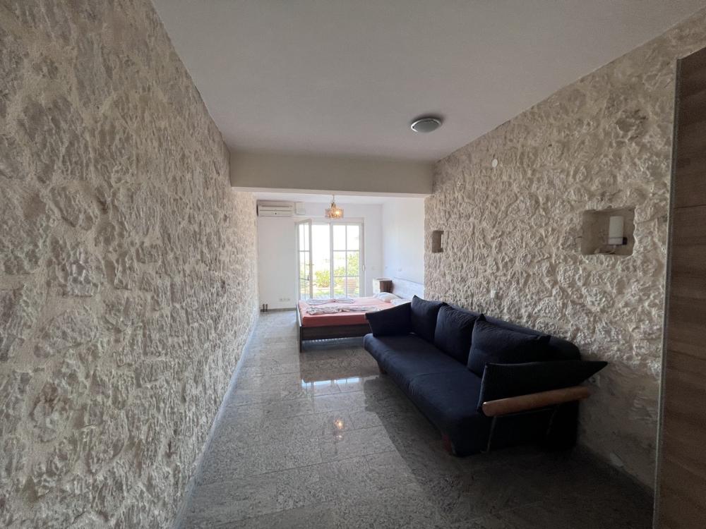 Kreta, Kournas: Luxusvilla mit Meerblick und 2 unabhängigen Apartments zu verkaufen