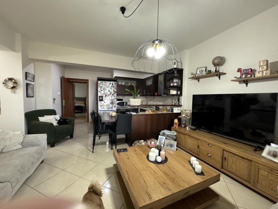 Kreta, Atsipopoulo: Geräumiges Apartment mit Meerblick zu verkaufen