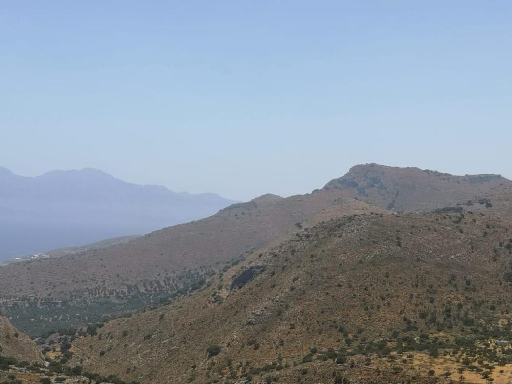 Kreta, Kato Pine: Schönes Grundstück mit Baugenehmigung und toller Aussicht zu verkaufen