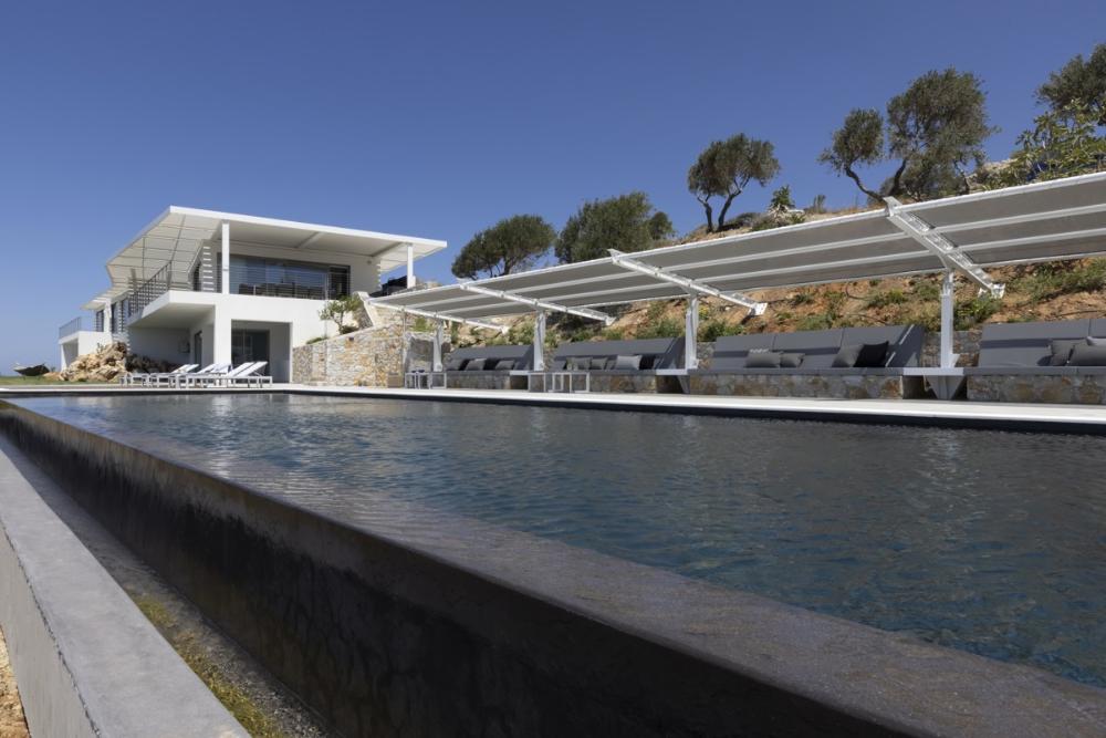 Kreta, Plaka bei Chania: Luxuriöse Villa am Meer mit Panoramablick zum Verkauf
