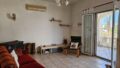 Kreta - Bungalow mit Garten und Dachterrasse im Zentrum von Milatos in der Nähe des Meeres