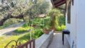 Kreta, Mochlos: Charmantes Haus mit Meerblick und Garten mit Olivenbäumen zu verkaufen