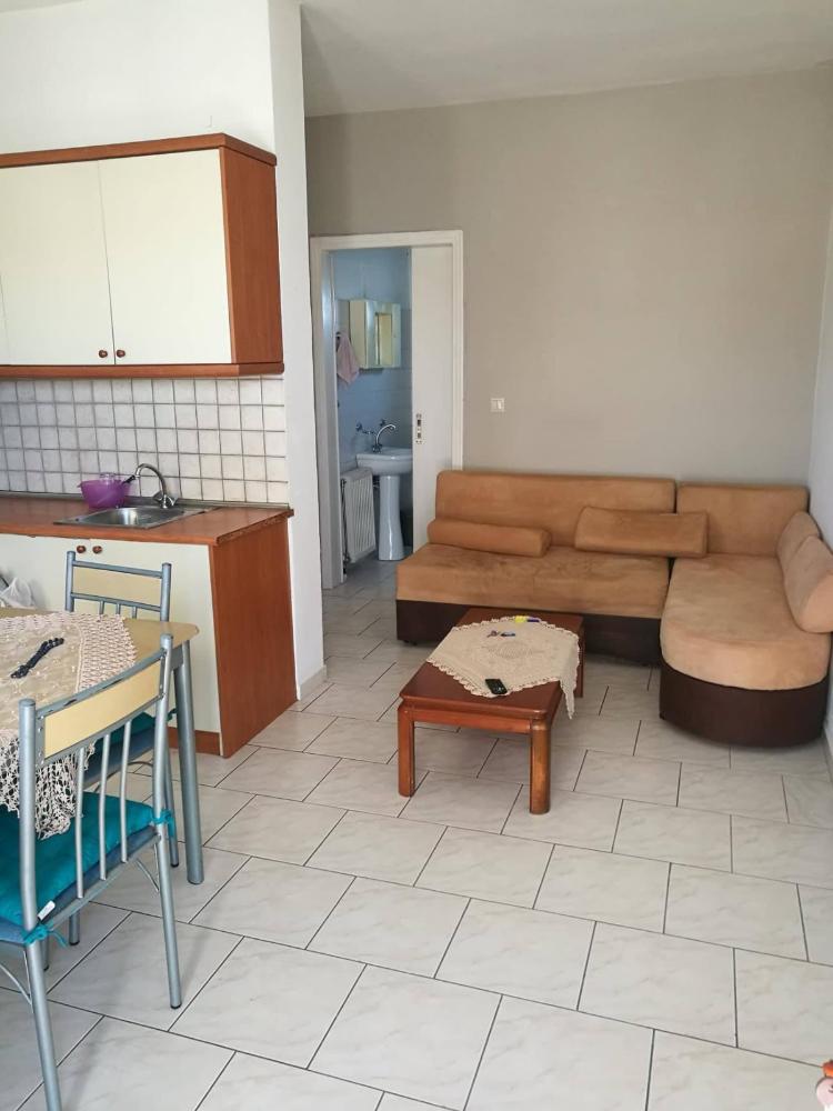 Kreta, Heraklion: Gebäude mit 3 Wohnungen in Atsaleni zu verkaufen