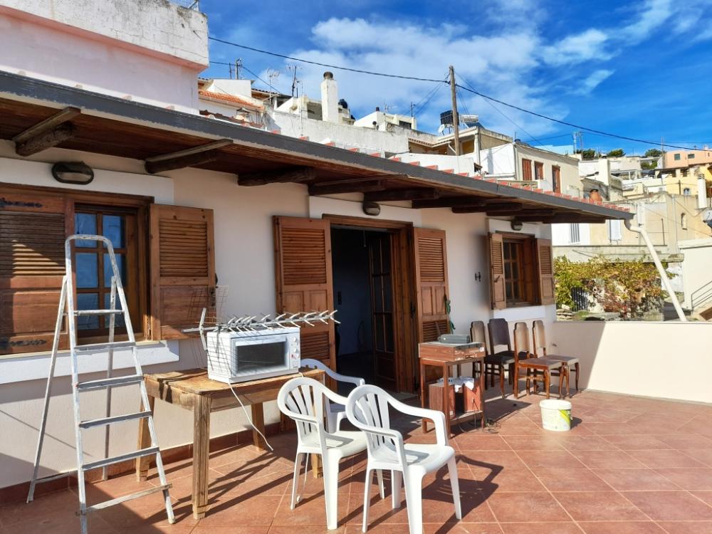 Ostkreta, Traditionelles Steinhaus mit Meerblick zu verkaufen