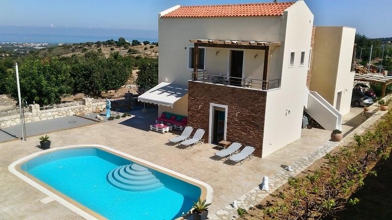 Kreta, Skouloufia: 5-Zimmer-Villa mit freiem Meerblick zu verkaufen