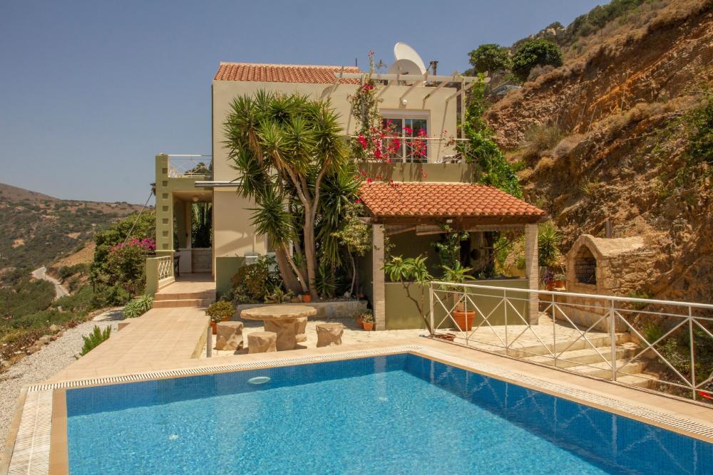 Crete, Ravdoucha: วิลล่าตระการตาพร้อมวิวทะเลแบบไร้สิ่งกีดขวางสำหรับขาย