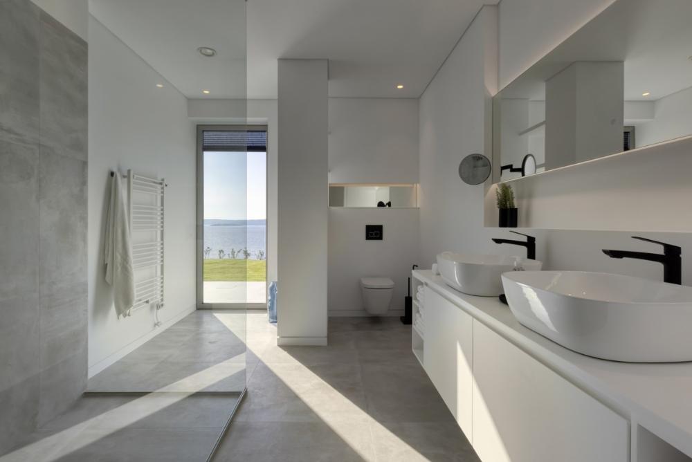Kreta, Plaka bei Chania: Luxuriöse Villa am Meer mit Panoramablick zum Verkauf