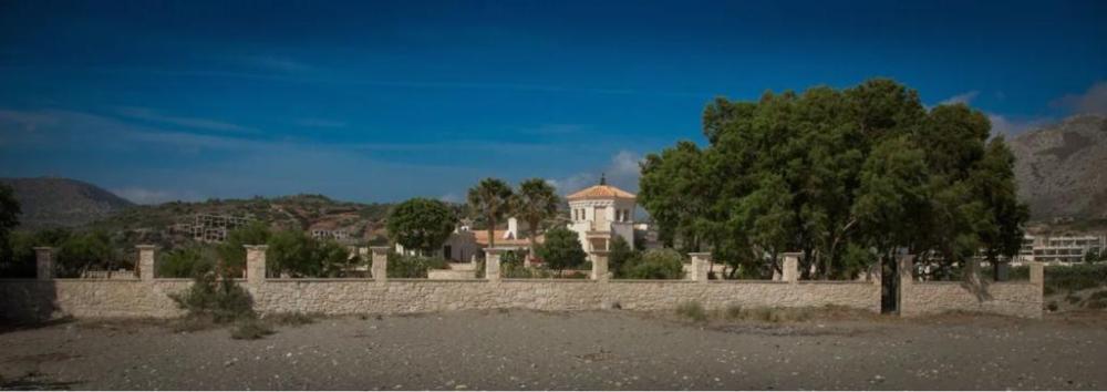Südostkreta, Lagkada: Traumhafte Luxusvilla direkt am Meer zu verkaufen