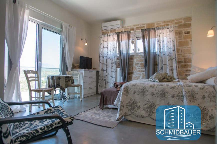 Crete, Pitsidia: วิลล่าที่ยอดเยี่ยมพร้อมสระว่ายน้ำและทิวทัศน์ของภูเขา Psiloritis