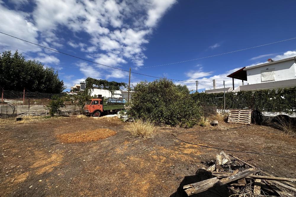 Kreta, Vamvakopoulo: Flaches Grundstück mit 150 m² bebaubarer Fläche in erstklassiger Lage