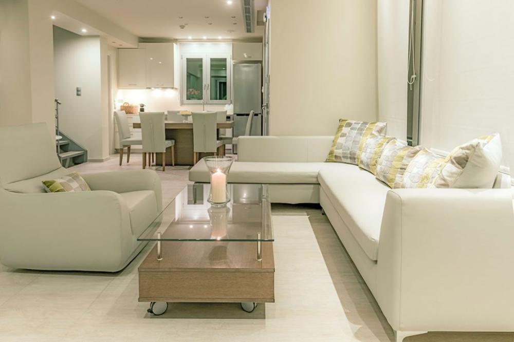 Kréta, Tsifliki: Környezetbarát villa medencével, kerttel és jakuzzival eladó Elounda közelében