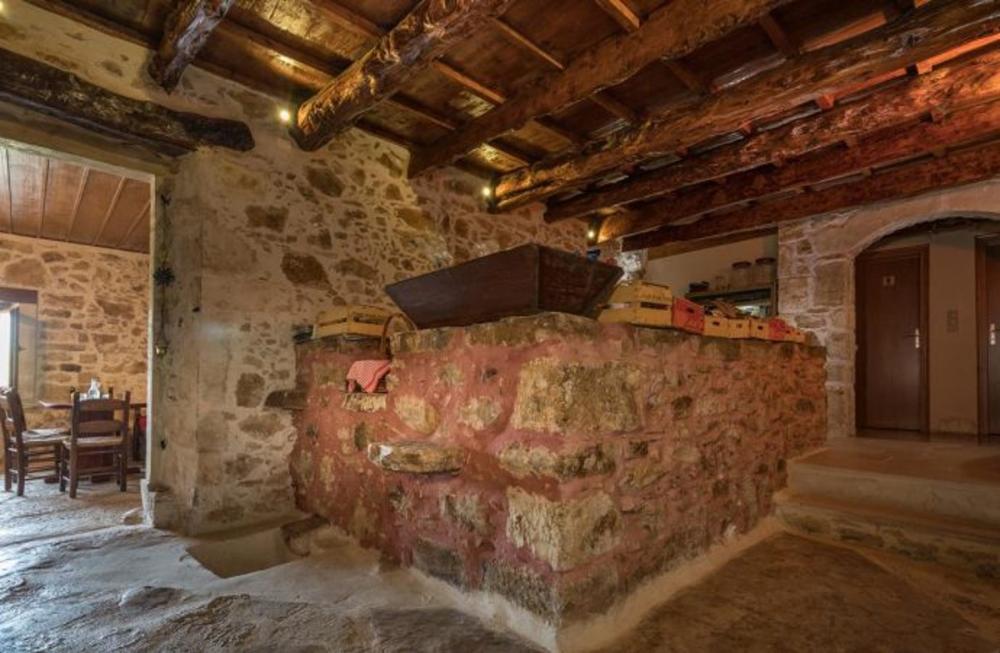 Kreta, Zouridi: Renoviertes Steinhaus aus dem 19. Jahrhundert mit Pool zu verkaufen
