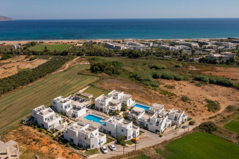 Kreta, Georgioupoli: Modernes Haus in wunderschöner Anlage nahe dem Meer zu verkaufen