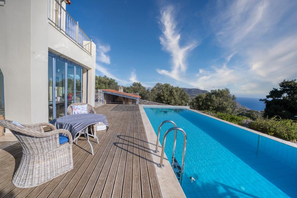 Crete, Kefalas: ขายวิลล่าสวยพร้อมสระว่ายน้ำและวิวทะเล
