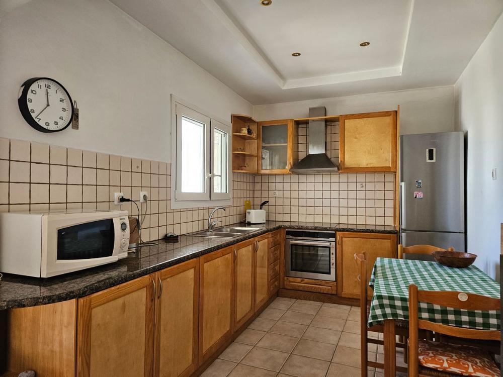 Kreta - Bungalow mit Garten und Dachterrasse im Zentrum von Milatos in der Nähe des Meeres