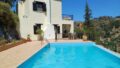 Kreta, Theriso: Atemberaubendes, voll möbliertes zweistöckiges Haus zu verkaufen