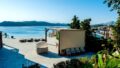 Zum Verkauf auf Kreta: Traumhafte Luxus-Villa mit sieben Zimmern direkt am Meer. atemberaubender Meer- und Insel-Blick. Plaka, Elounda