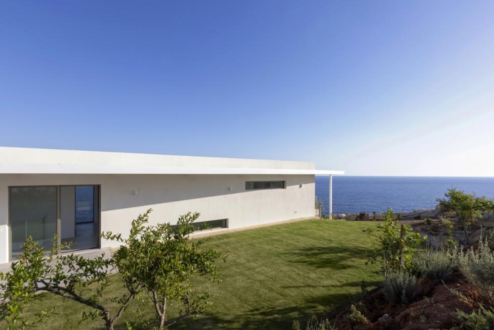 Kreta, Plaka bei Chania: Luxuriöse Villa am Meer mit Panoramablick zum Verkauf