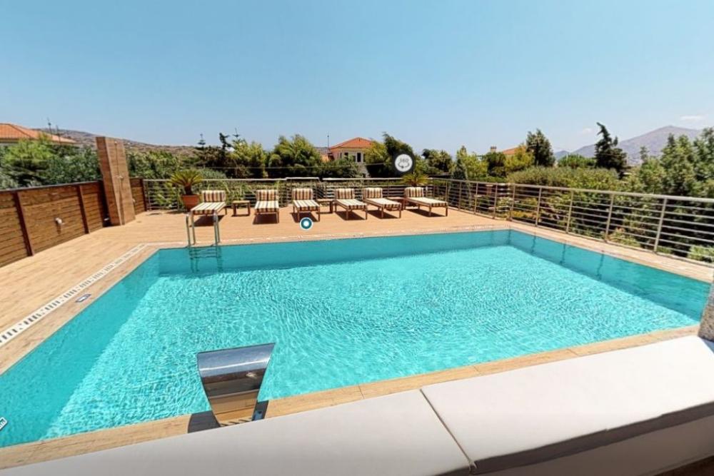 Kréta, Tsifliki: Környezetbarát villa medencével, kerttel és jakuzzival eladó Elounda közelében