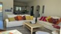 Kreta, Nea Magnisia: Villa mit 2 Wohnungen zu verkaufen