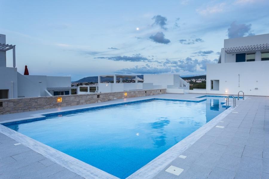 Kreta, Georgioupoli: Modernes Haus in wunderschöner Anlage nahe dem Meer zu verkaufen