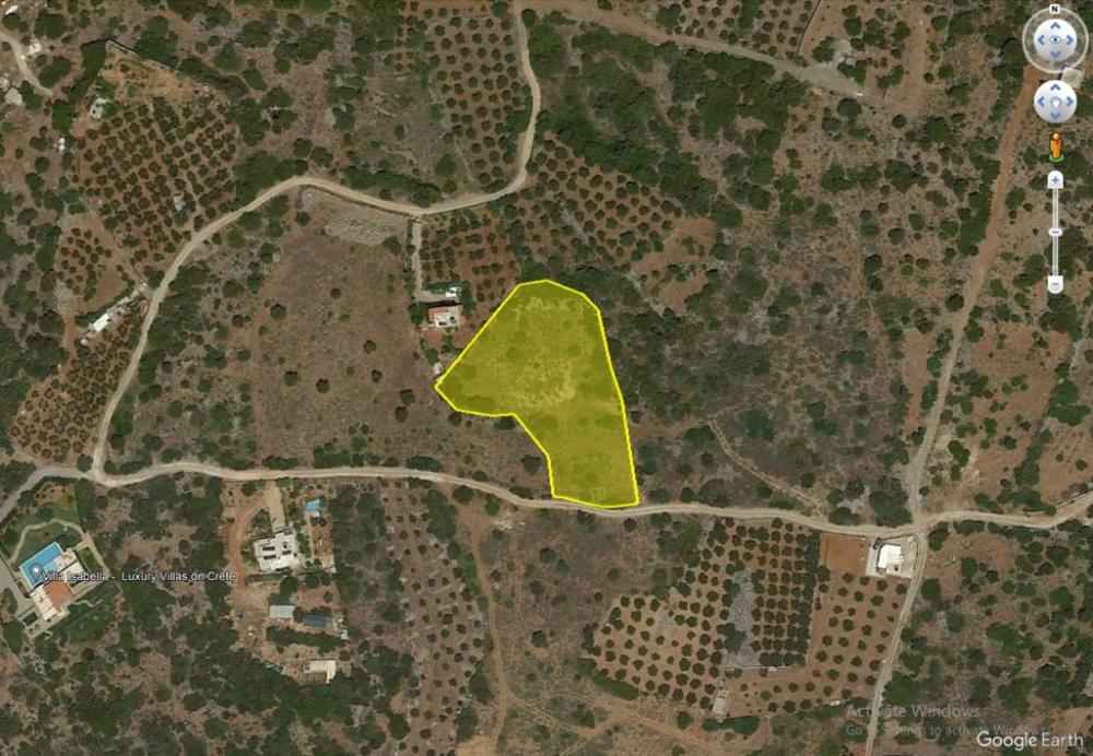 Kreta, Sisi: Grundstück mit Meerblick und Baugenehmigung zu verkaufen