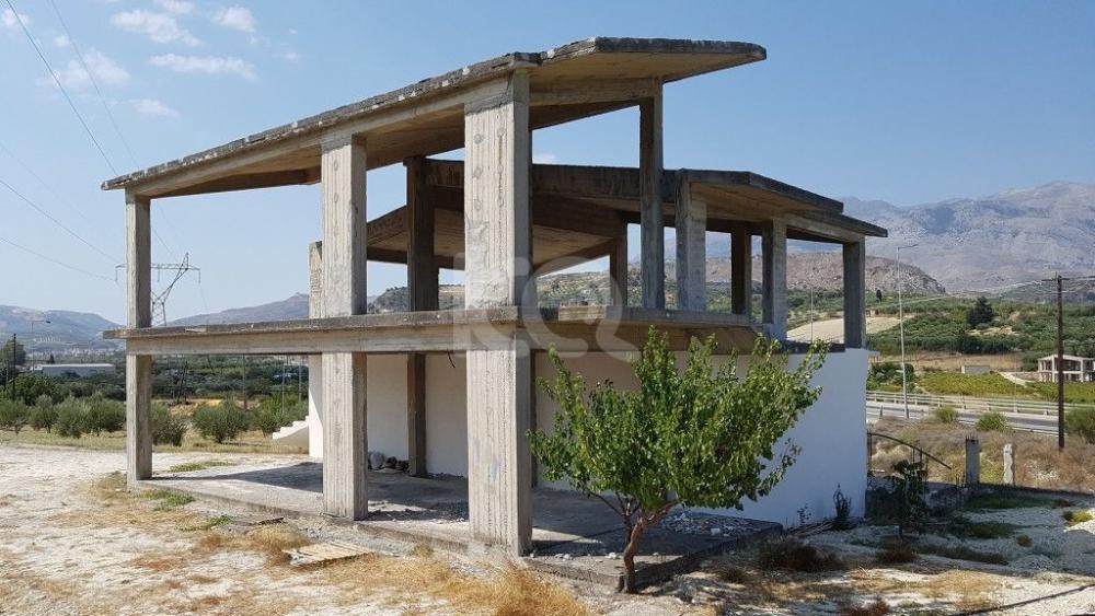 Kreta, Venerato: Einfamilienhaus im Rohzustand zu verkaufen
