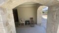 Kreta, Maleme: Unvollendetes Haus mit Meerblick zum Verkauf