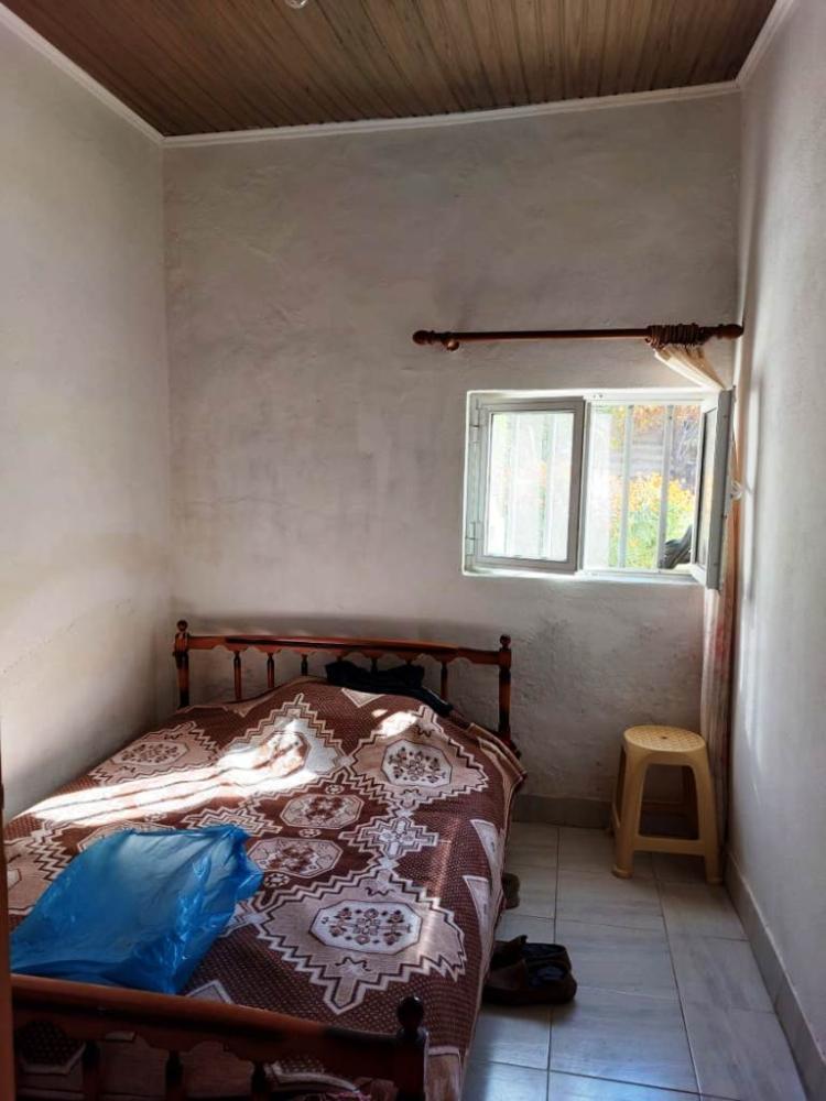East Crete, Pappagiannades: บ้านอยู่อาศัยพร้อมต้นมะกอกและวิวภูเขาสำหรับขาย