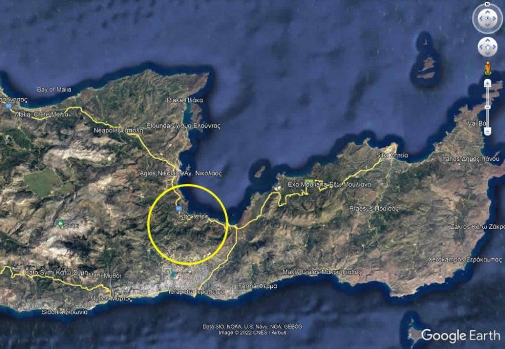Kreta, Kalo Chorio: Meerblick-Grundstück in beliebtem Dorf zu verkaufen