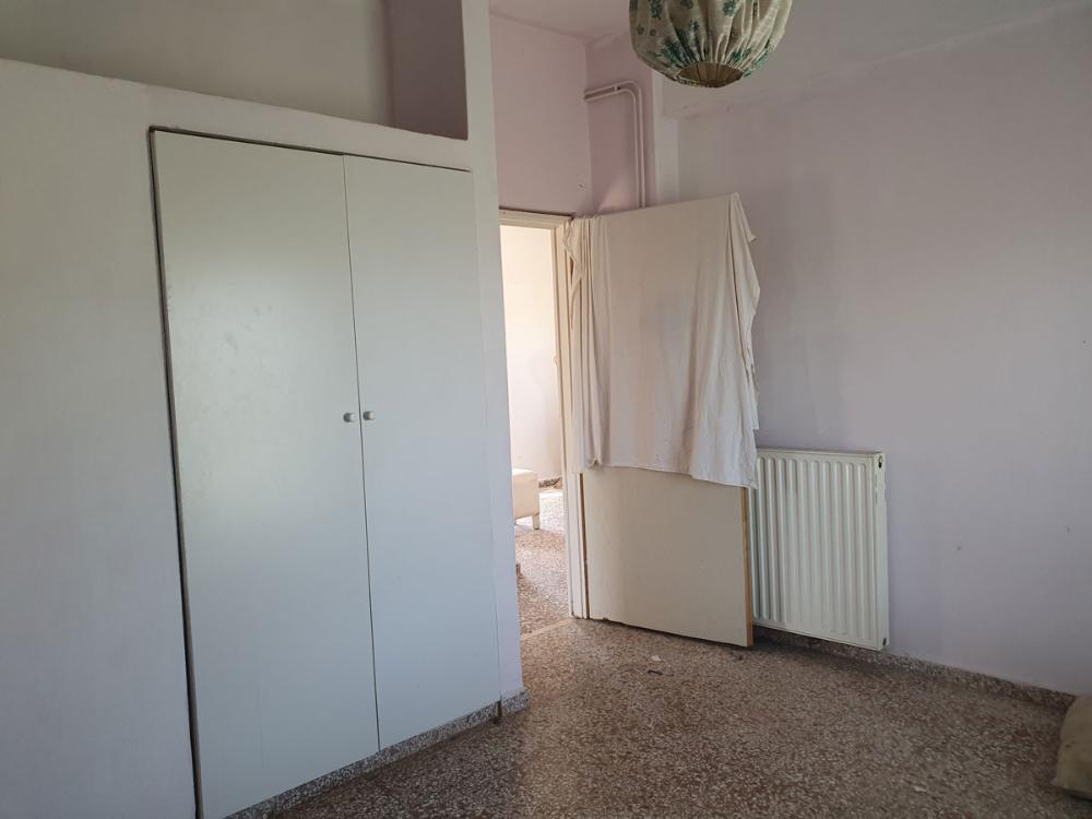 Kreta, Sisi: Gebäude mit 2 unabhängigen Wohnungen am Stadtrand zu verkaufen