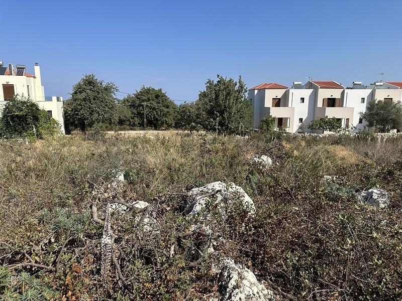 Kreta, Gallos: Großes Dorfgrundstück zu verkaufen