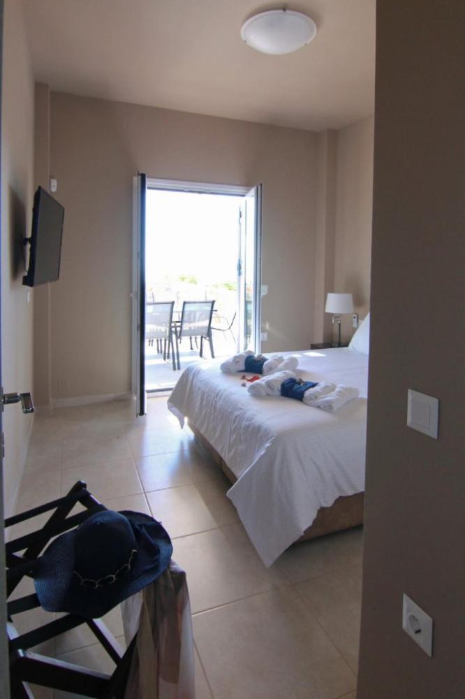 Kreta, Kounali: Moderne Villa mit 3 Zimmern und Meerblick zu verkaufen