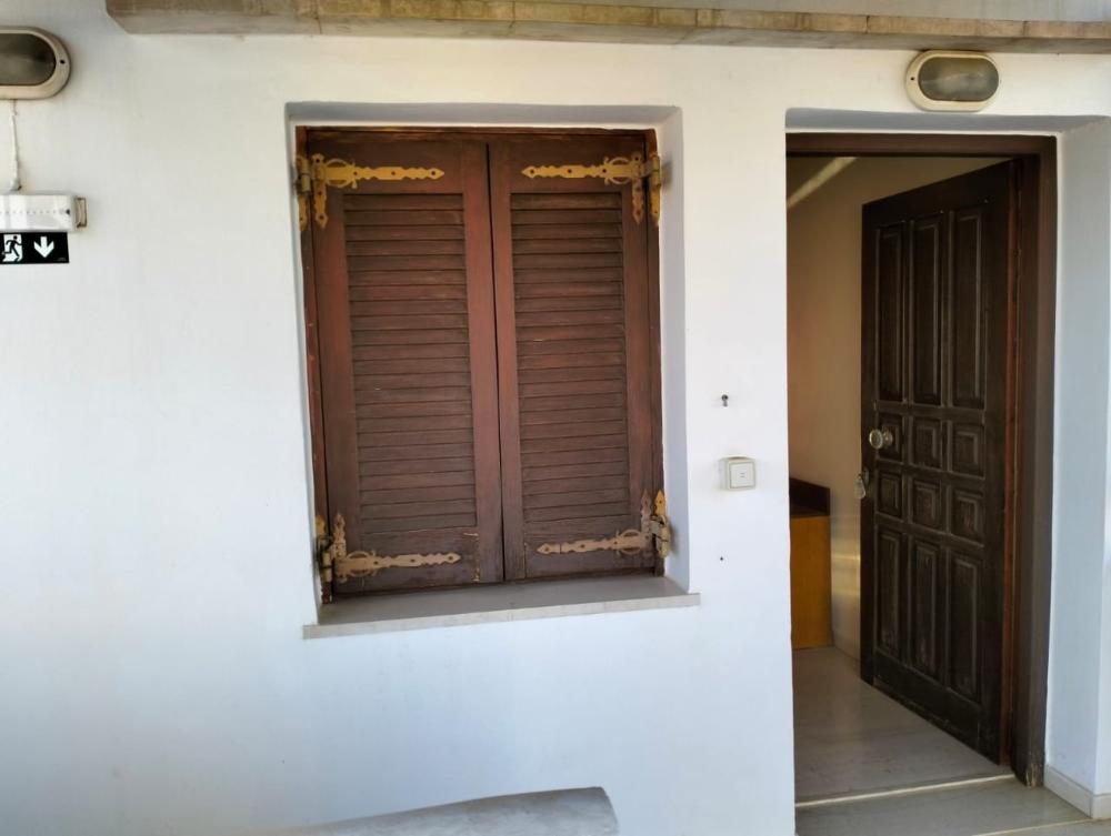 Kreta, Kefalas: Gebäude mit 3 Wohnungen zu verkaufen