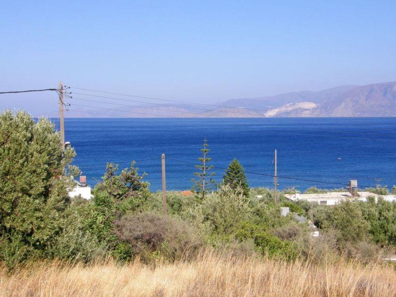 Kreta, Agios Nikolaos: 2 angrenzende Grundstücke in fantastischer Lage zu verkaufen