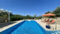 Wunderschöne Villa mit faszinierender Aussicht zum Verkauf in Kalyves