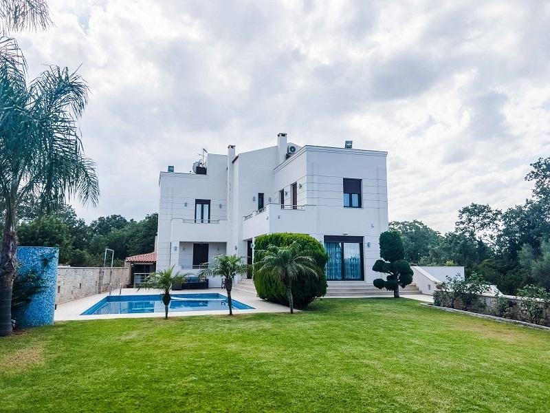 Kreta, Gallos: Große Villa mit Pool nahe Rethymno zu verkaufen
