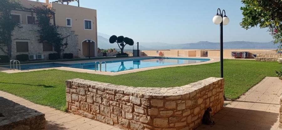 Crete, Karoti: อพาร์ทเมนต์พร้อมสระว่ายน้ำส่วนกลางในคอมเพล็กซ์ที่ยอดเยี่ยมสำหรับขาย