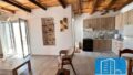 Kreta, Melambes: Traditionell renoviertes Haus in kleinem Dorf zu verkaufen