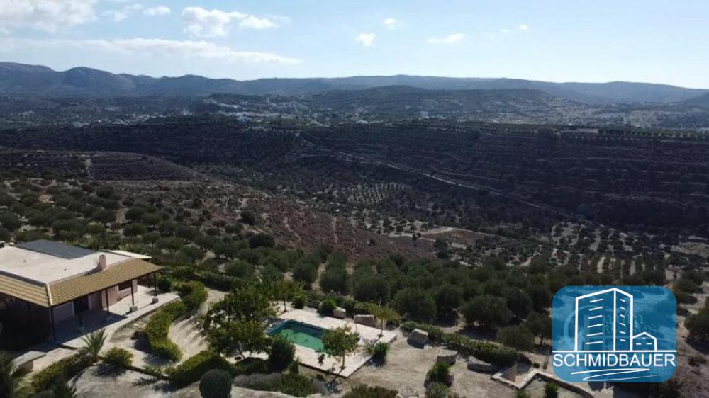 Kreta, Kalamaki: Haus mit herrlichem Blick auf die Südküste zu verkaufen