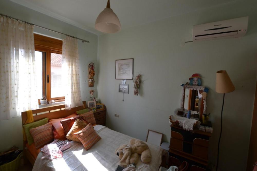 Kreta, Elounda: Atemberaubendes Steinhaus mit toller Aussicht zu verkaufen