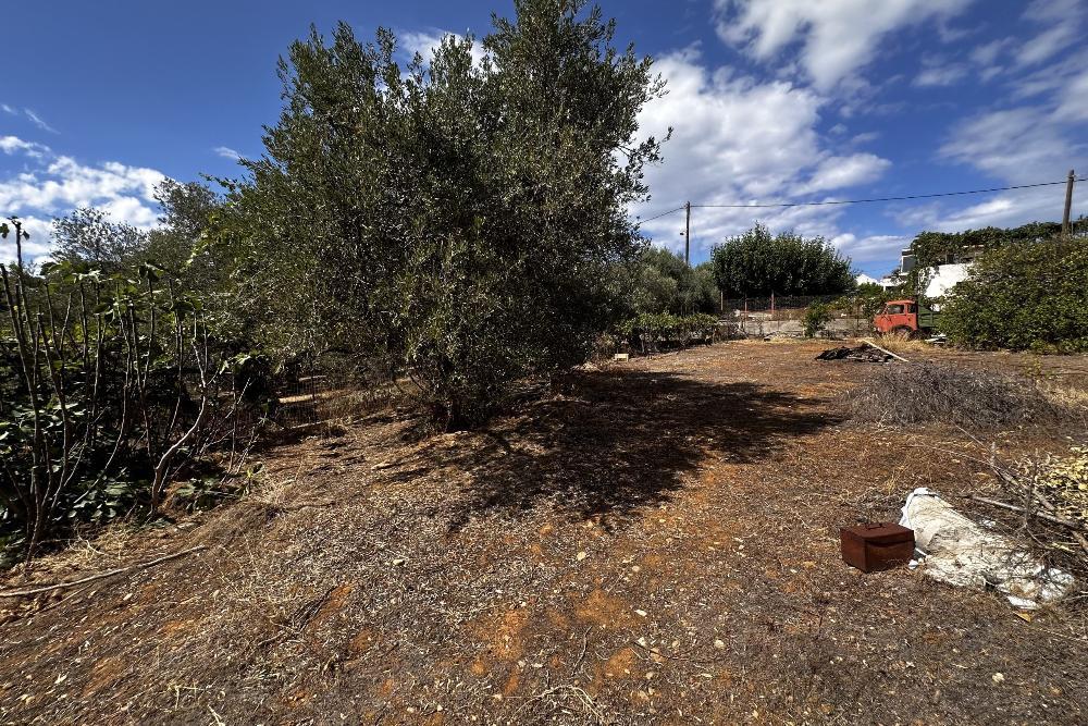 Kreta, Vamvakopoulo: Flaches Grundstück mit 150 m² bebaubarer Fläche in erstklassiger Lage