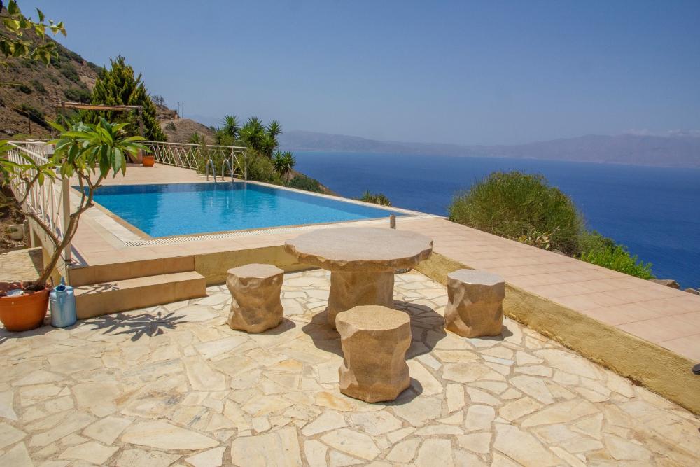 Crete, Ravdoucha: วิลล่าตระการตาพร้อมวิวทะเลแบบไร้สิ่งกีดขวางสำหรับขาย