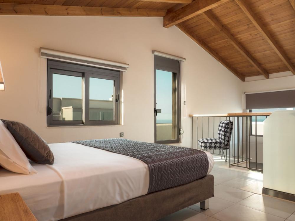 Kreta, Dempla: Maisonette-Wohnung mit Meerblick in schönem Komplex zu verkaufen