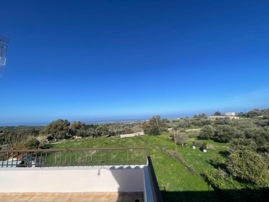 Kreta, Amnatos: Apartment mit herrlichem Meerblick zu verkaufen