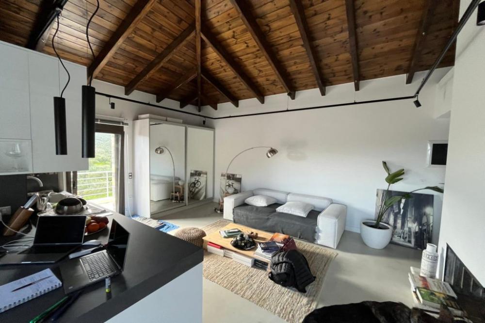 Kreta, Kritsa: Wunderschöne Villa mit Gäste-Loft-Apartment in sehr entspannender Lage zu verkaufen