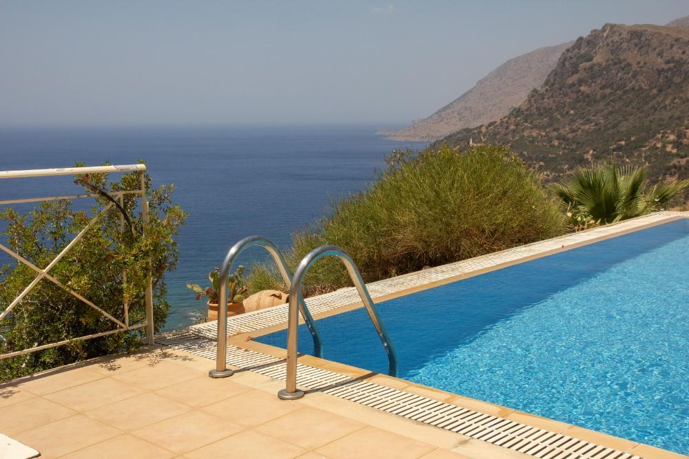 Crete, Ravdoucha: วิลล่าตระการตาพร้อมวิวทะเลแบบไร้สิ่งกีดขวางสำหรับขาย