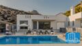 Crete, Agios Ioannis: วิลล่าทันสมัย ​​2 หลังพร้อมวิวทะเลในครีตตะวันออก