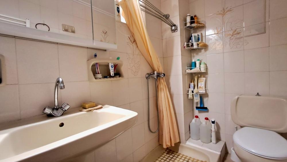 ครีต, พลาคา ชาเนีย: ขายบ้านหิน 2 ห้องนอนที่ได้รับการปรับปรุงใหม่ในพลาคา – สวน ห้องเก็บของ และสิทธิ์ในการก่อสร้างเพิ่มเติม