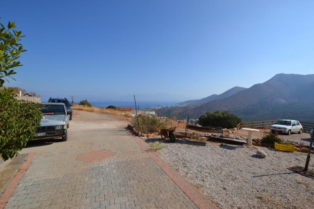 Kreta, Elounda: Atemberaubendes Steinhaus mit toller Aussicht zu verkaufen